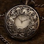picture of a pocket watch to illustrate an article about hypnosis